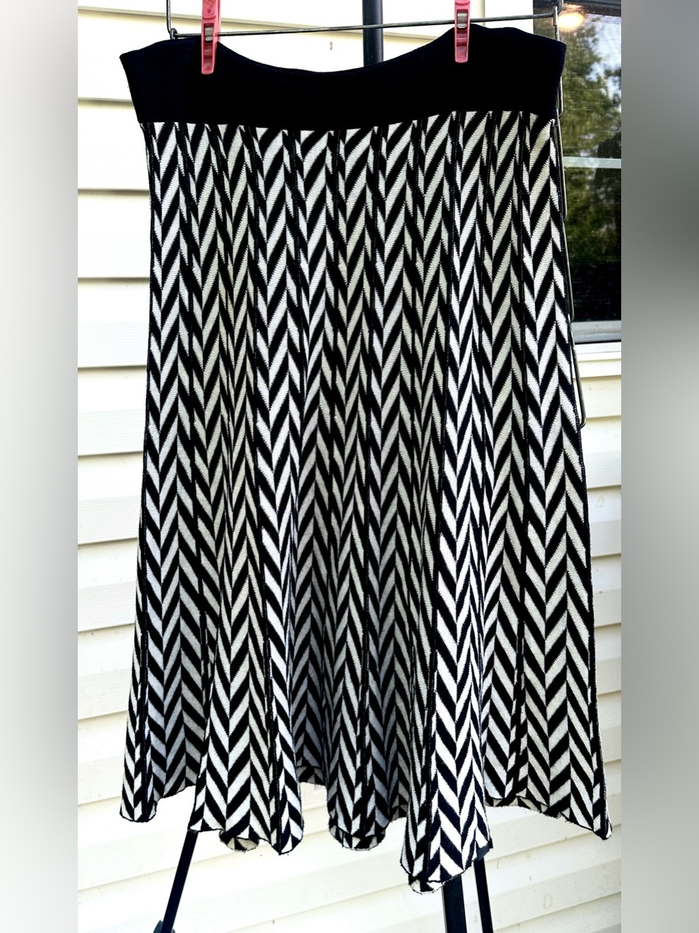 Cato Black & White Chevron Circle Skirt - Picture 3 of 8